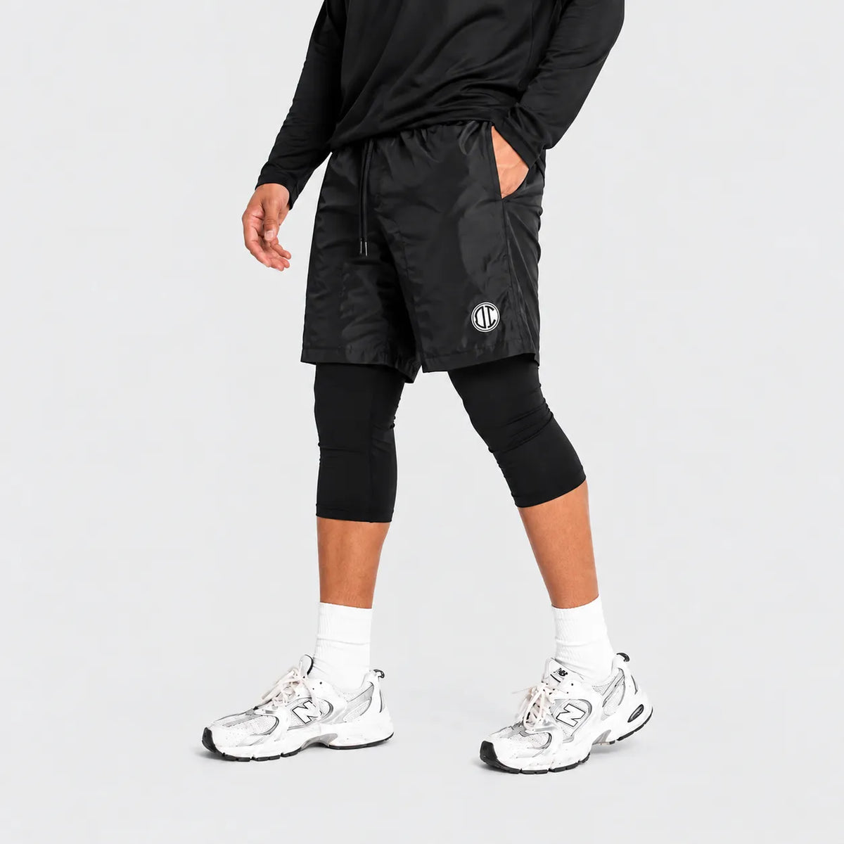 CoverFlex – Pantaloneta Deportiva 2 en 1 con licra interna y Cintura de Control Abdominal