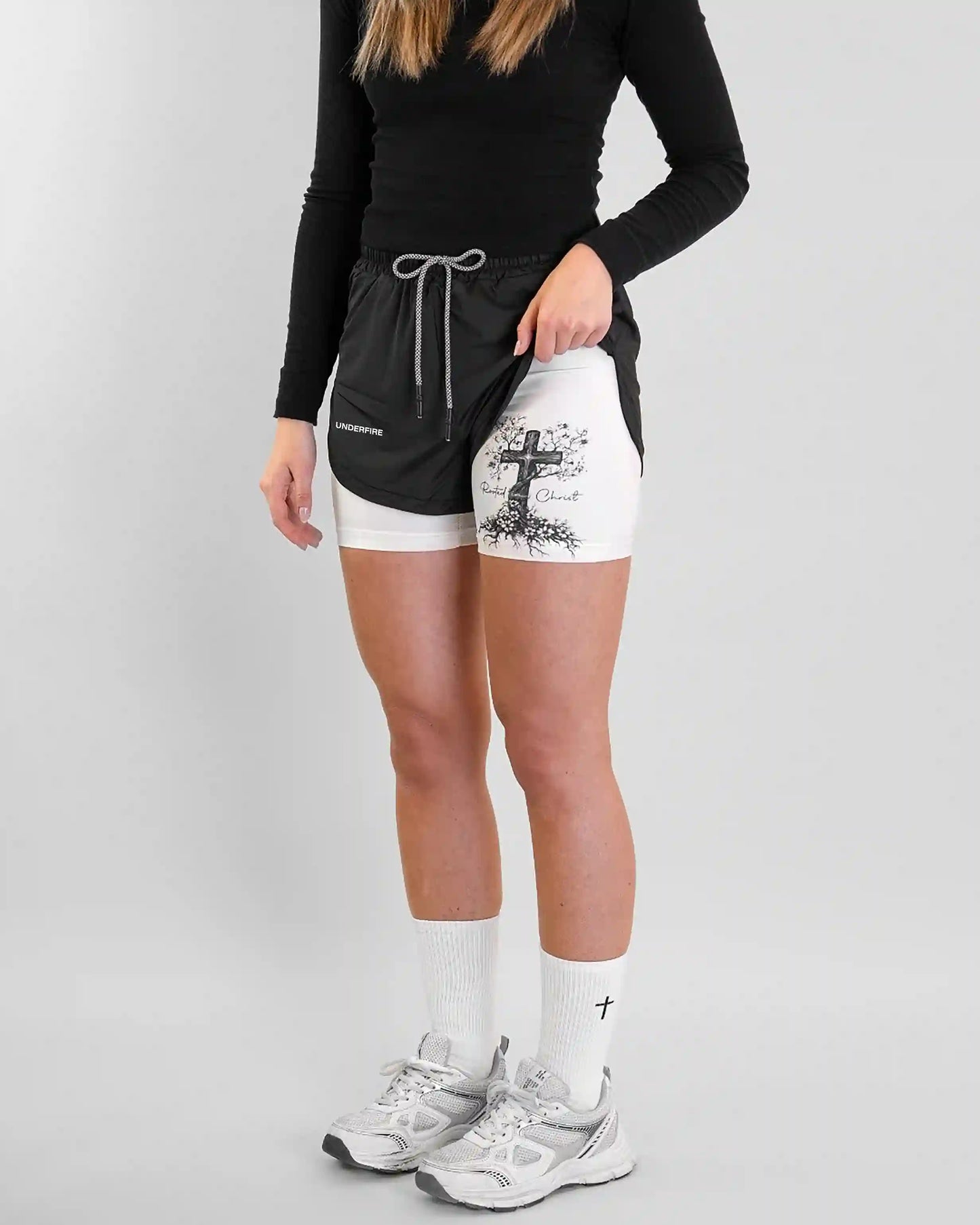 Shorts de Rendimiento 'Arraigados en Cristo'
